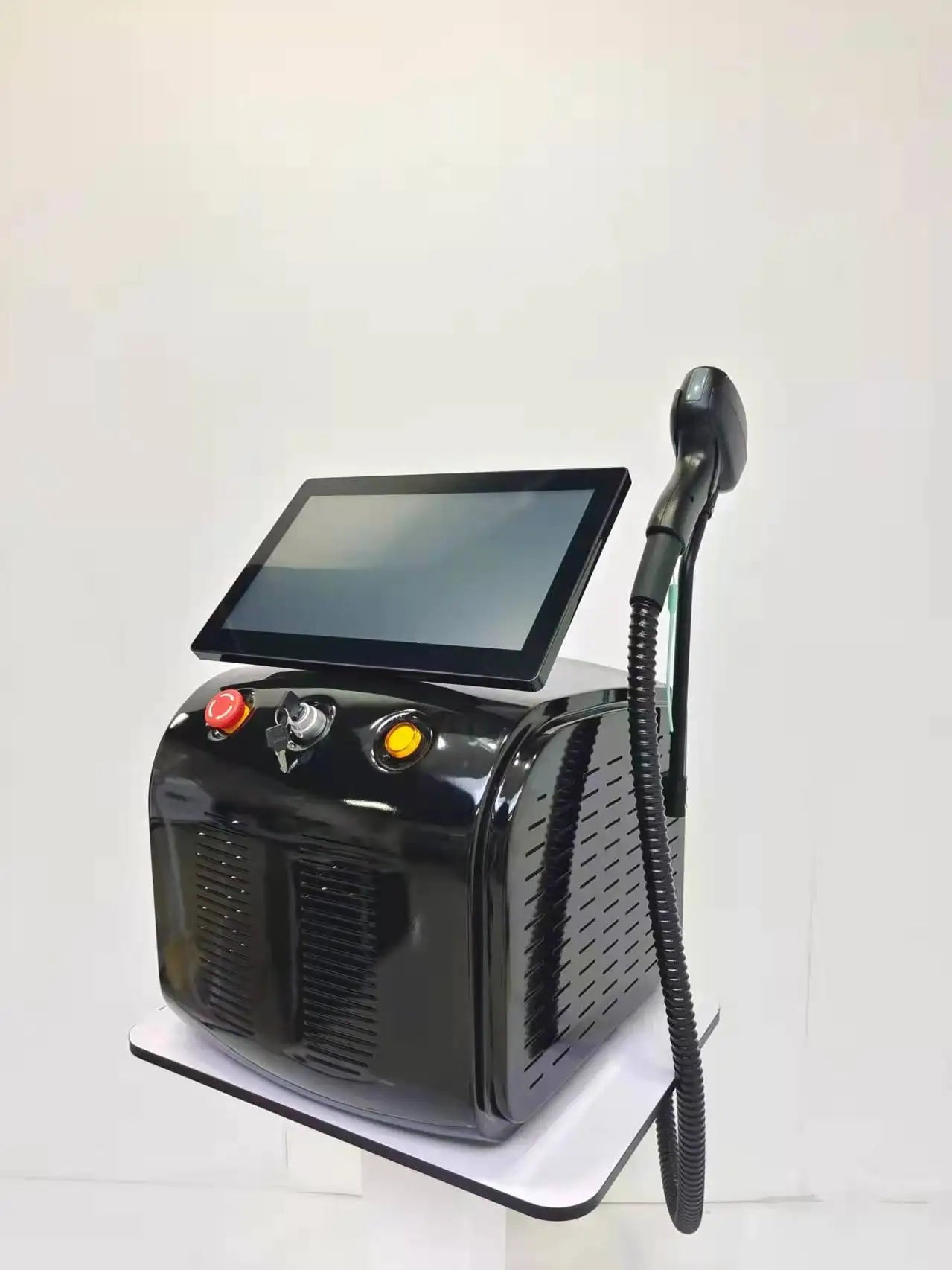Emsnova 808nm Diode Laser Hair Removal Machine Four Wavelengths Ice Cooling
